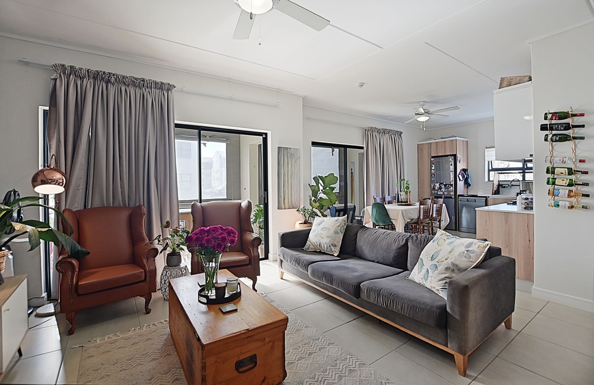 0m² Exclusive First-Floor Living in Fynbos Estate.