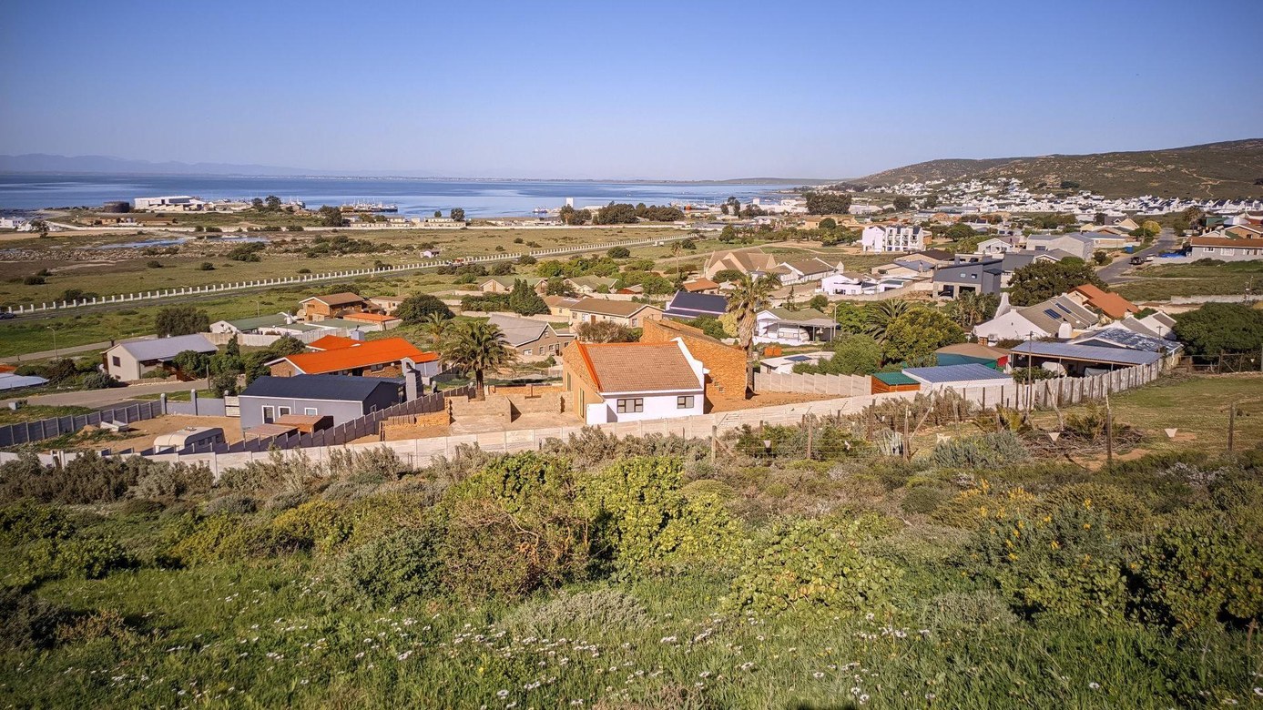 505m² Vacant Stand with Magnificent Permanent Panoramic Sea Views