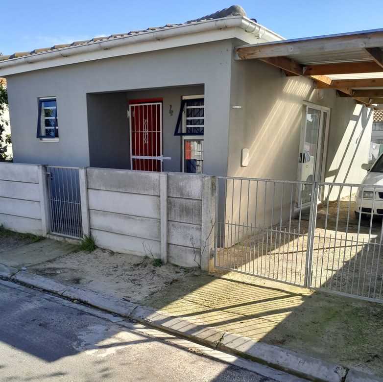 250012asdfm² Tranquil Escape in the Heart of Beroma: Your Dream Home Awaits
