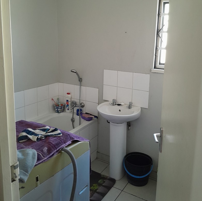 250012asdfm² Tranquil Escape in the Heart of Beroma: Your Dream Home Awaits
