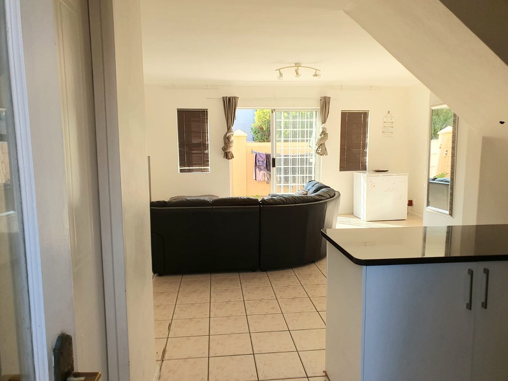 121m² Charming 3-Bedroom Townhouse in Parklands – Your Perfect Family Retreat!