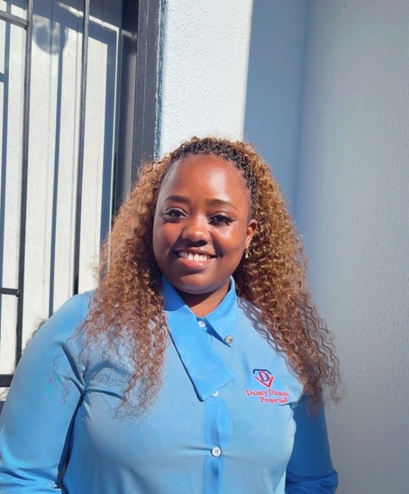 Mrs Zinhle Ngwenya photo