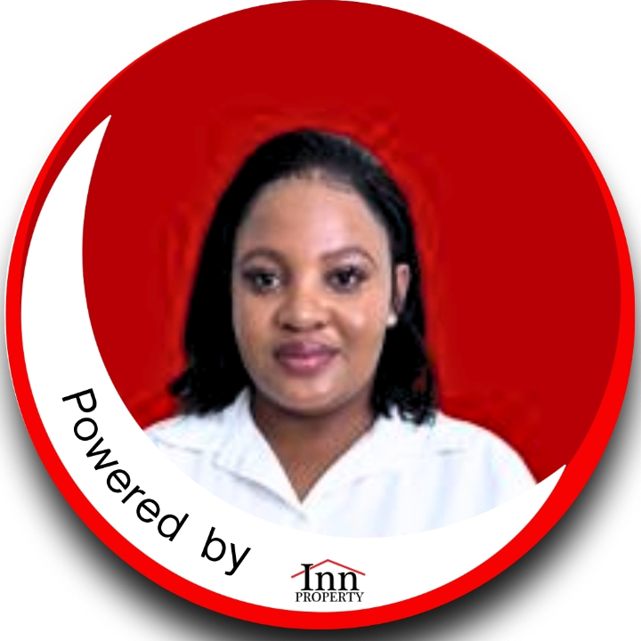 Khomotso
                                                            Msiza