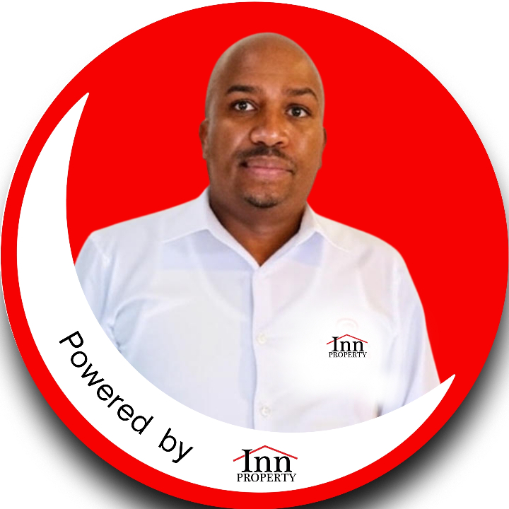 Isaac
                                                            Hlophe