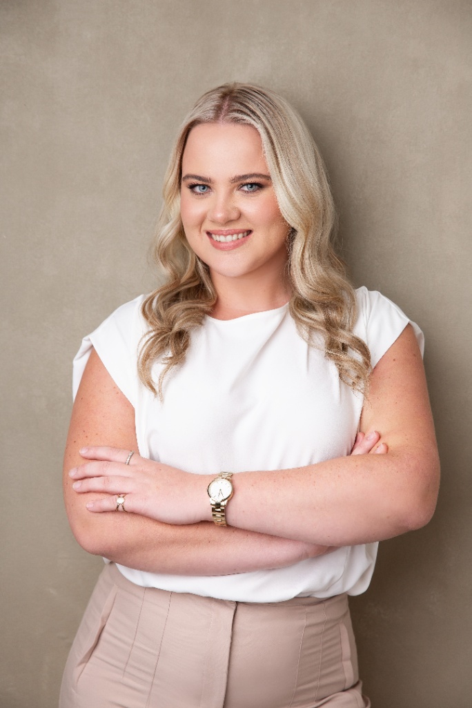  Elsa  du Toit