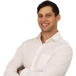 Mr Willem Esterhuizen