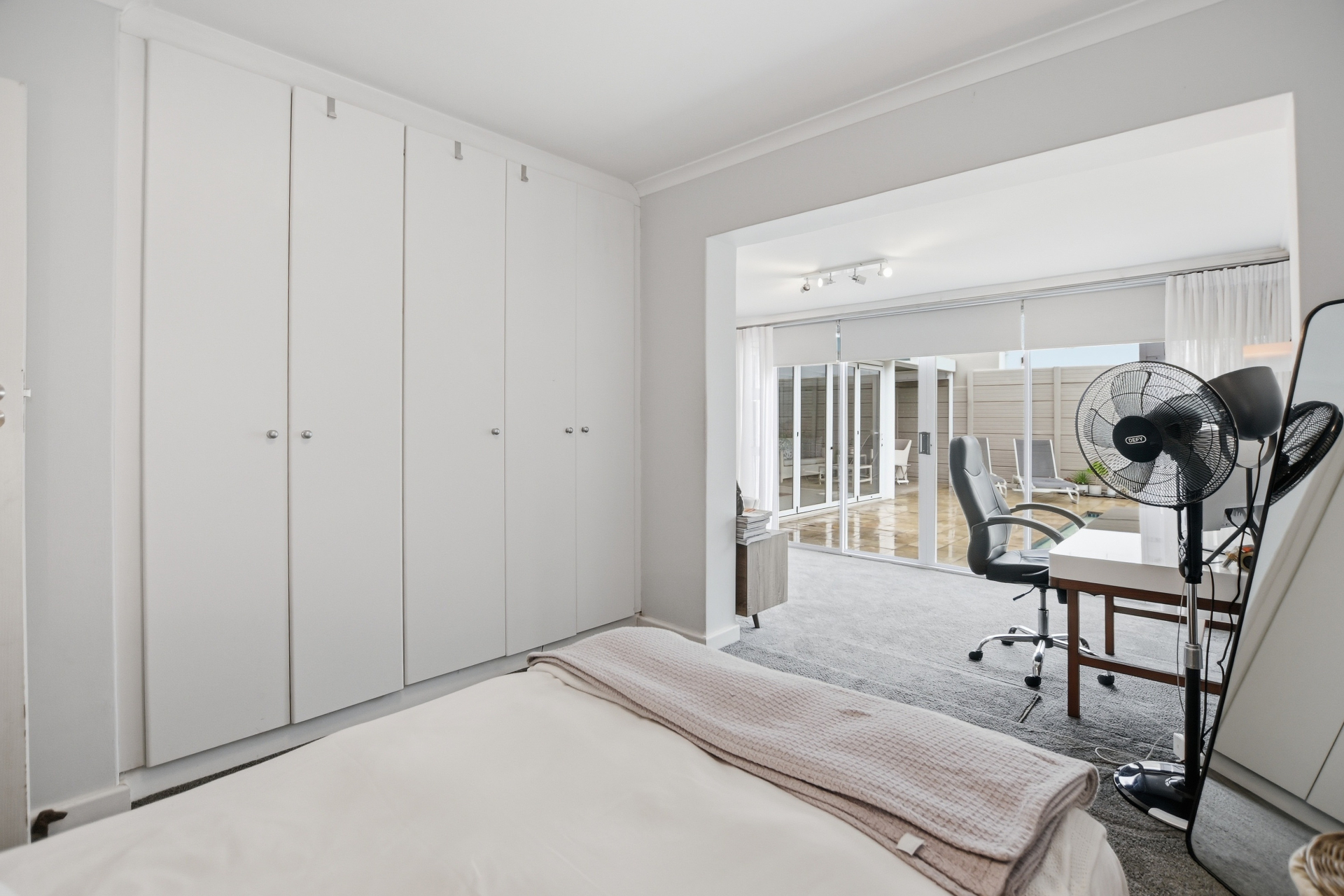704m² Exclusive Sunset Beach Opportunity.