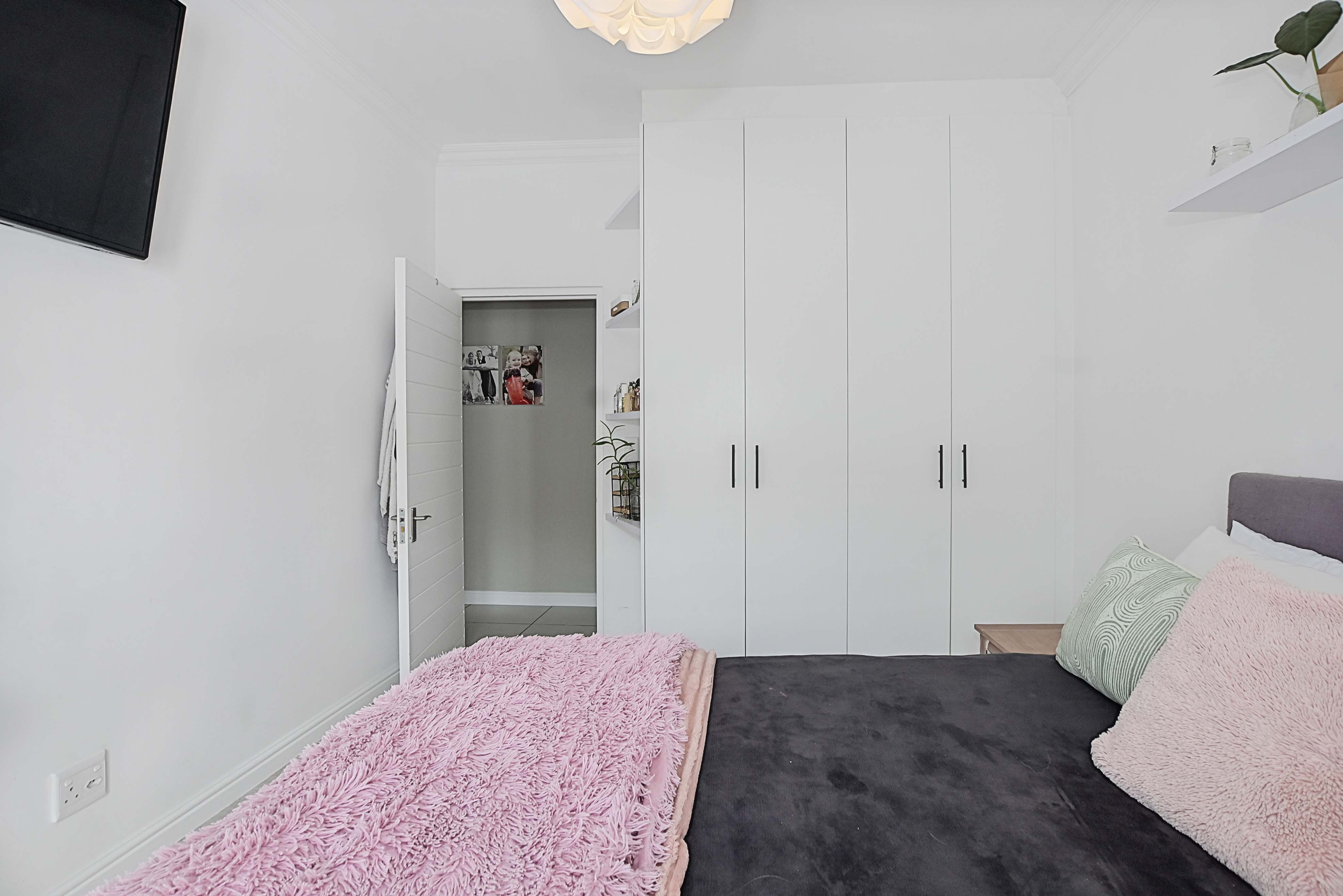 0m² Sunningdale supreme!!!!