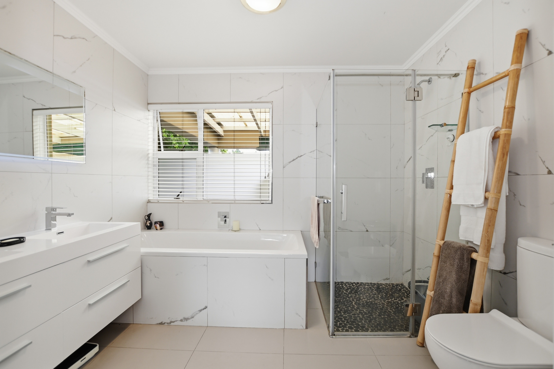 704m² Exclusive Sunset Beach Opportunity.