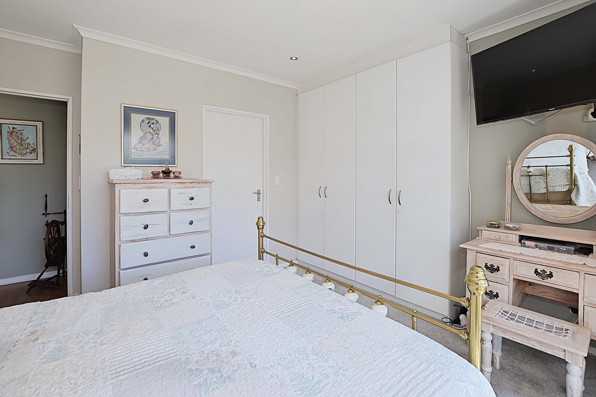 393m² Homes like this are a rare find