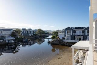 3 Bedroom House for Sale in Thesen Islands