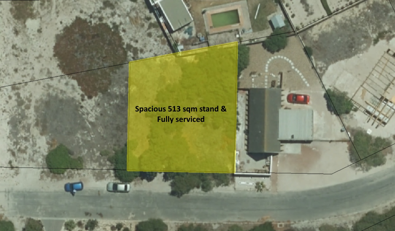 513m² Level Stand walking distance from Beach