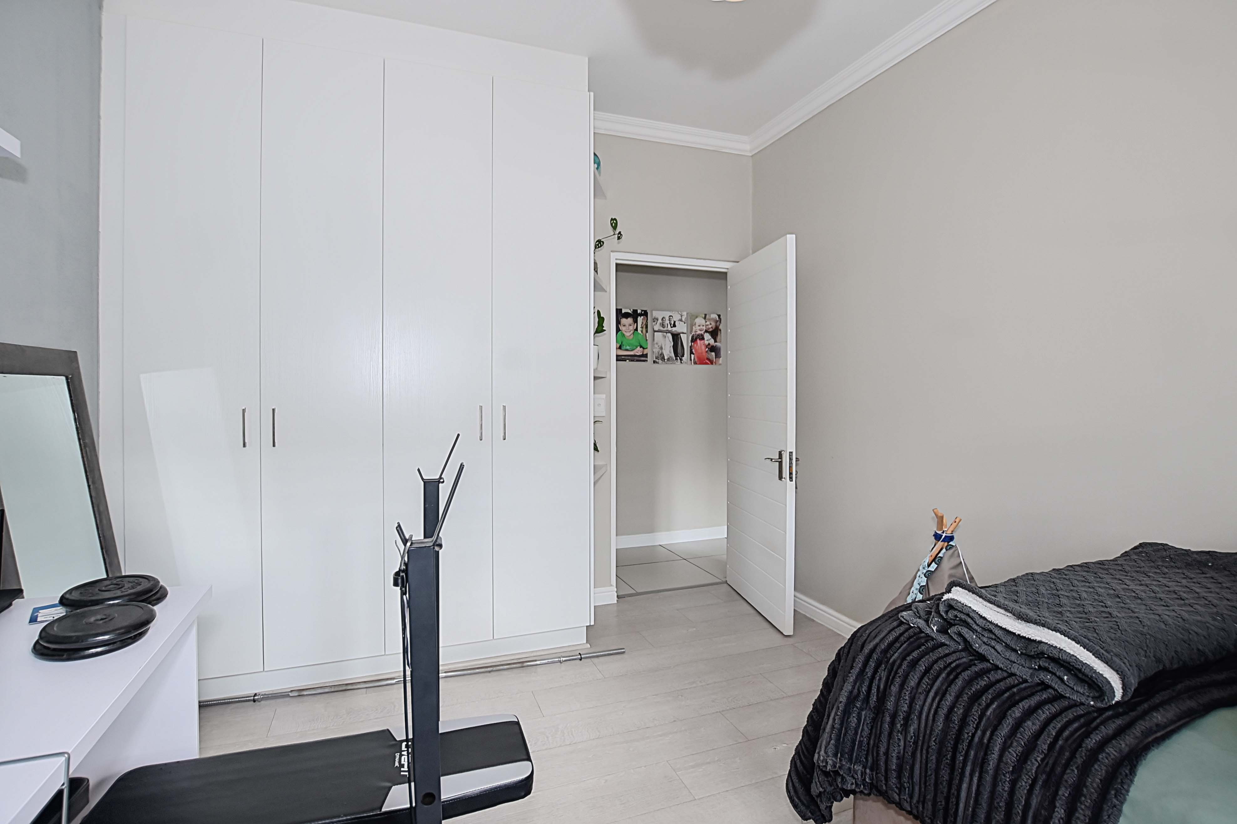 0m² Sunningdale supreme!!!!