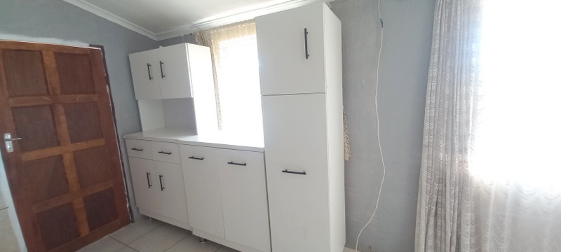 0m² 3 Bedroom in Northdale to Let