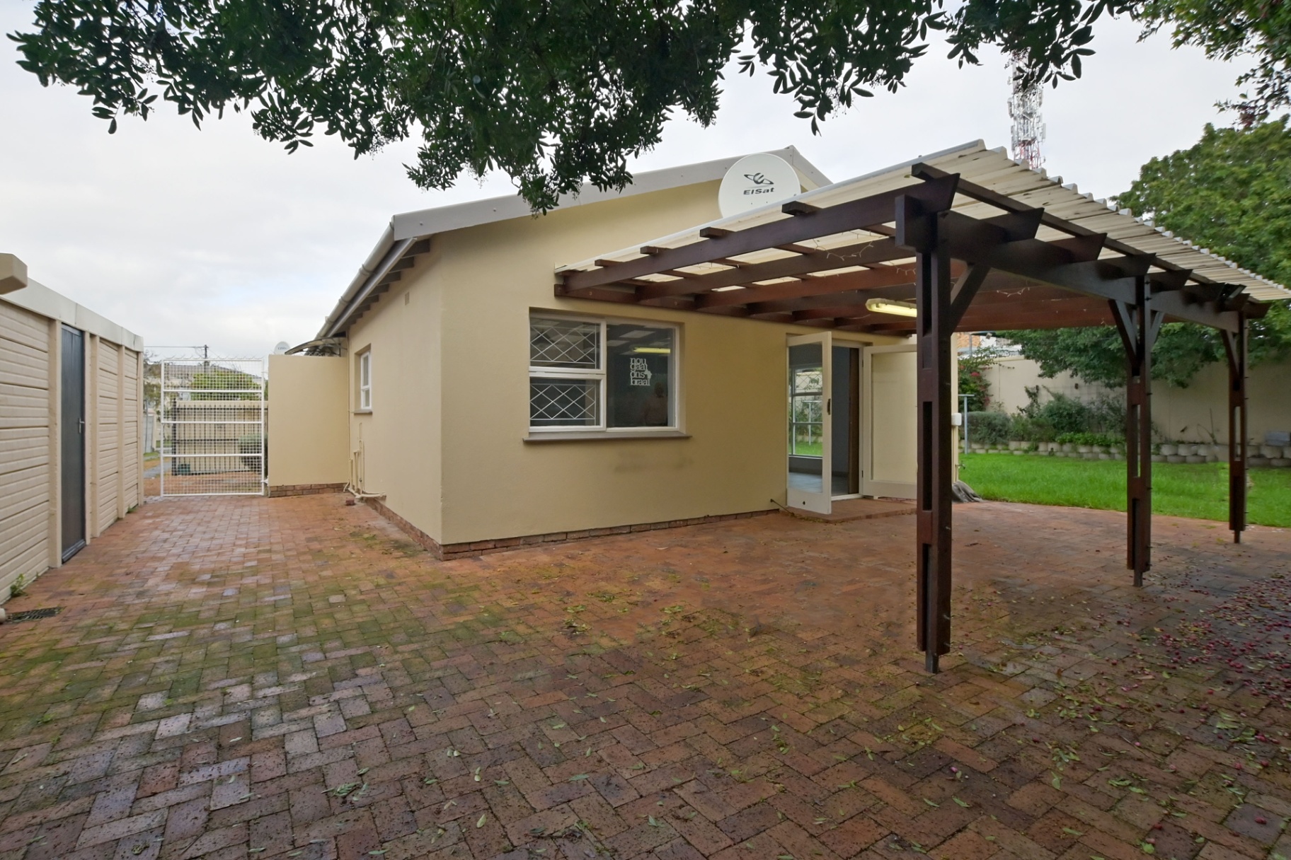 515m² Kids, Pets & Braai Delight - A Family Home That Feels Just Right