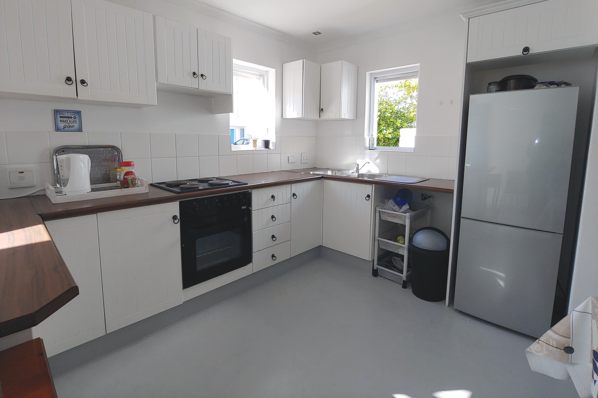 168m² Great Value: Coastal Home +/- 900 meters from Beach