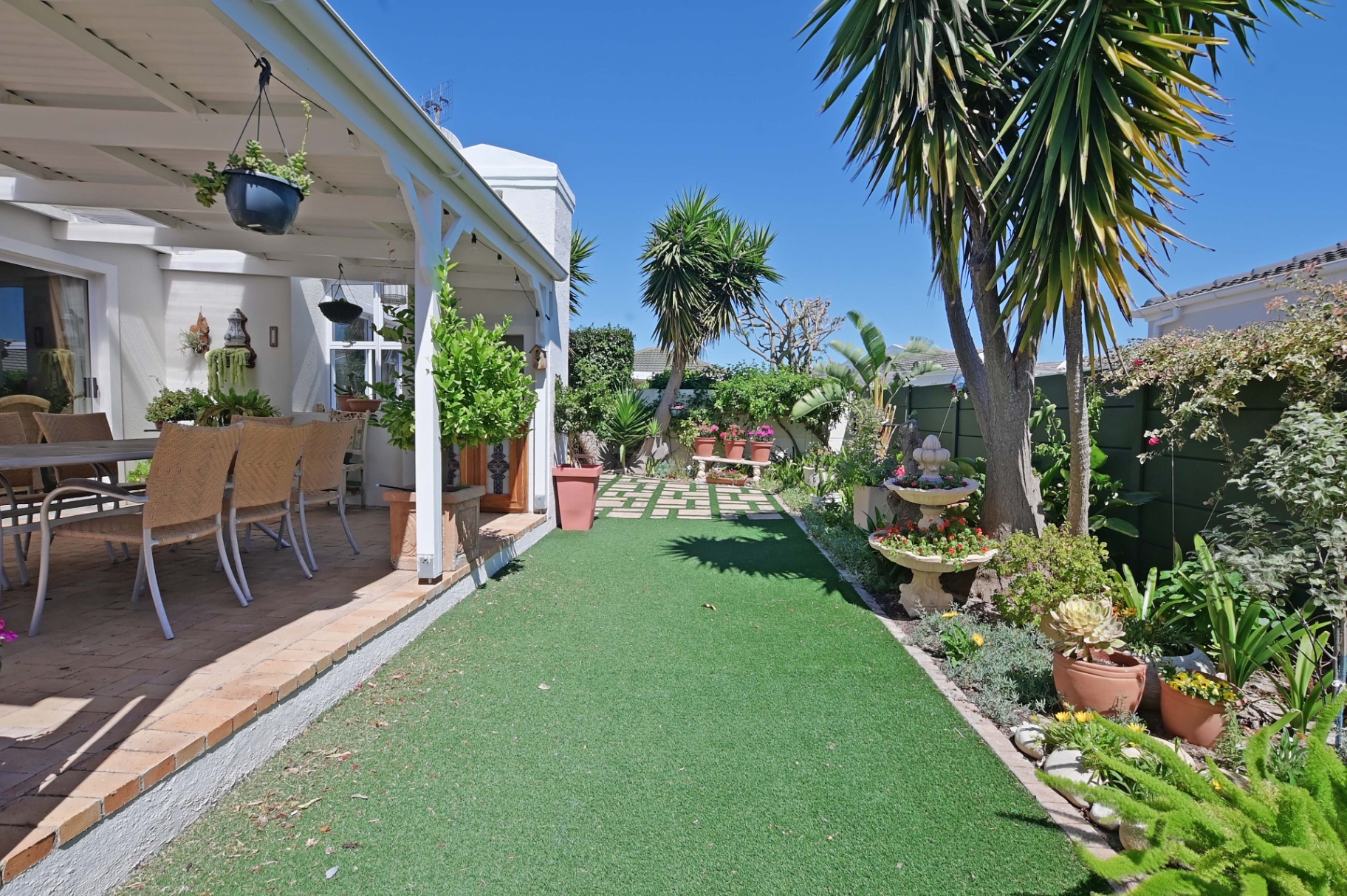 393m² Homes like this are a rare find