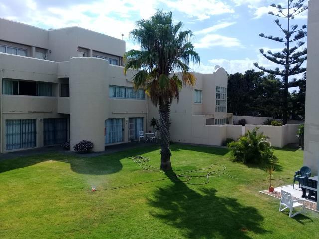 0m² Neat 2-Bedroom Apartment in Secure Complex.