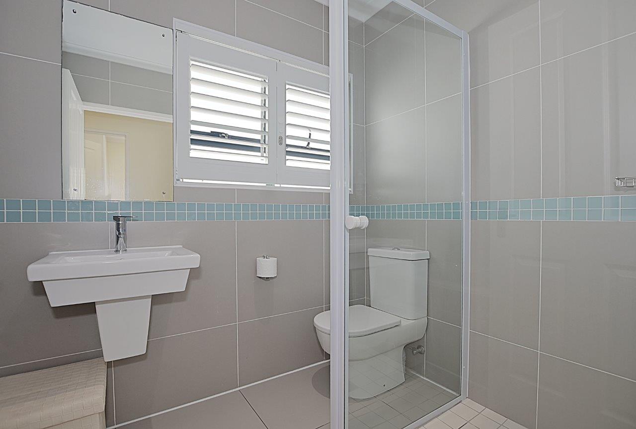 400m² Neat & Inviting Home in Canal West, Sunningdale.