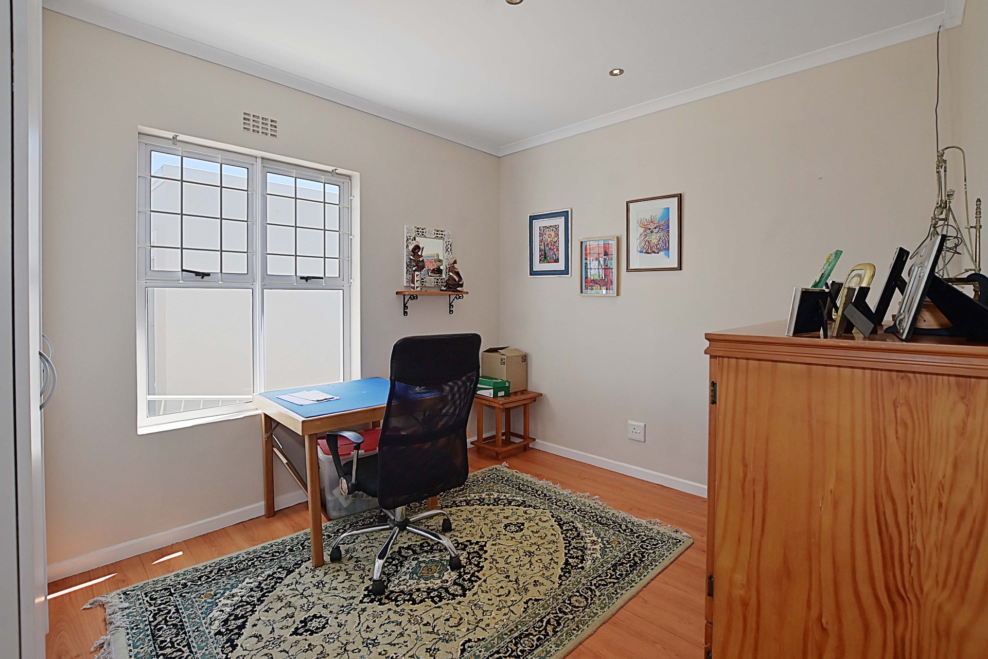 393m² Homes like this are a rare find