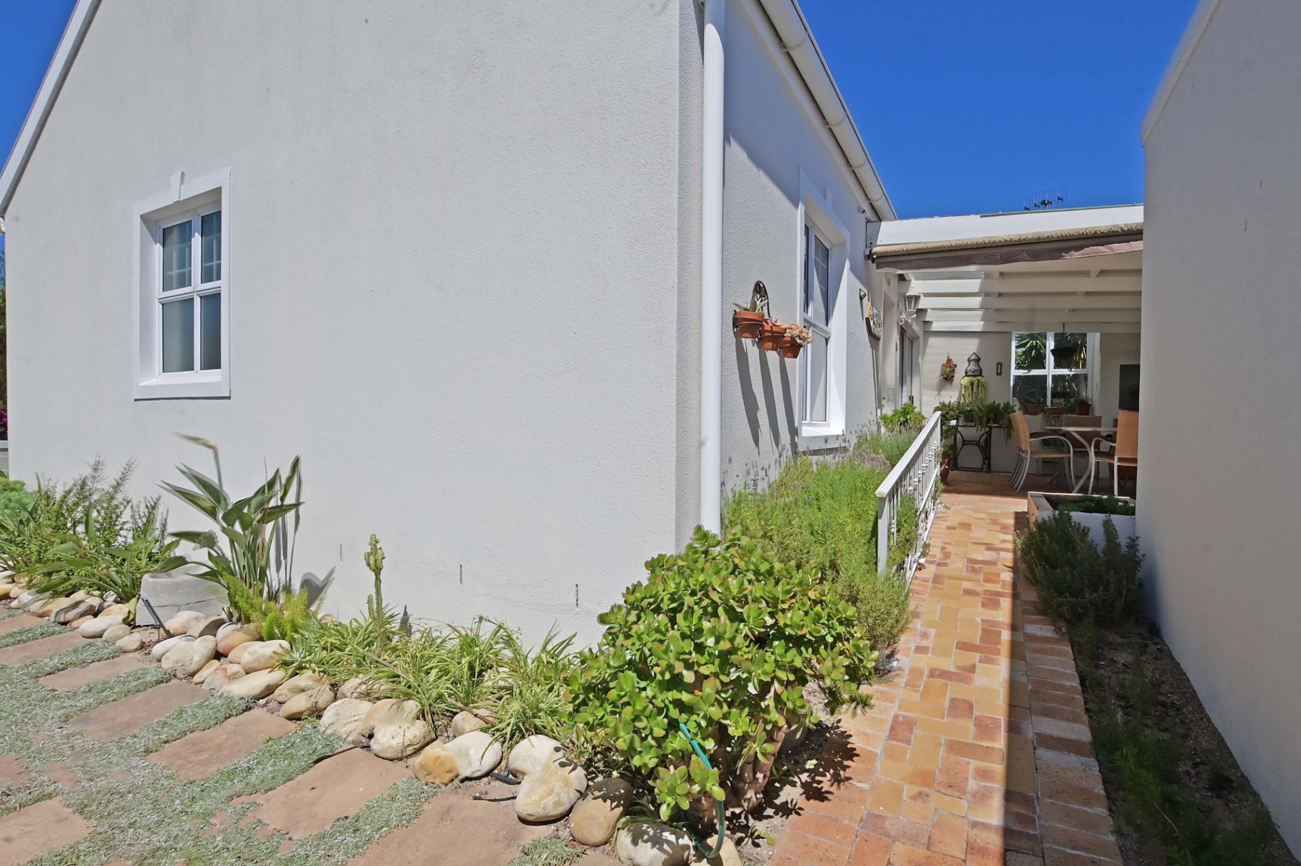 393m² Homes like this are a rare find