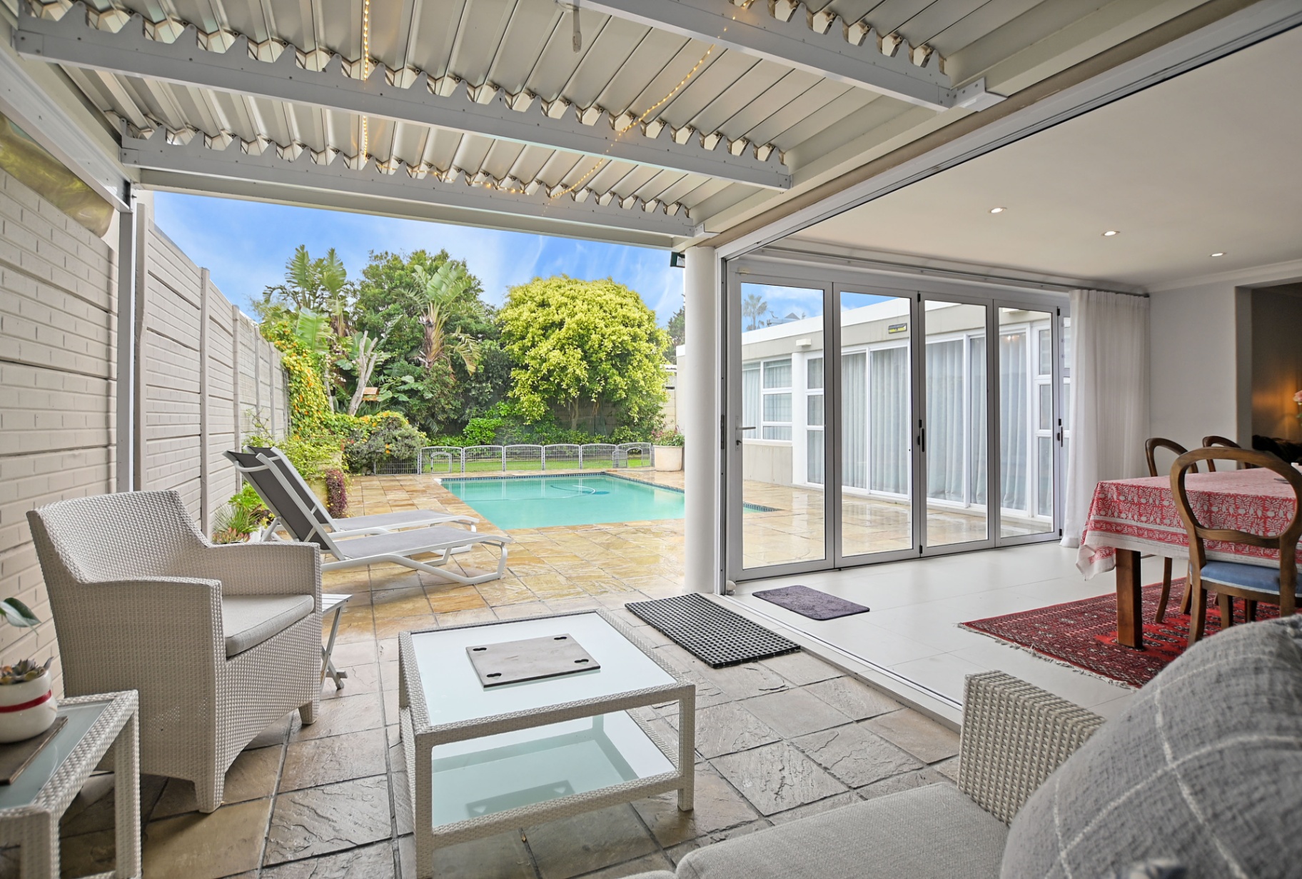704m² Exclusive Sunset Beach Opportunity.