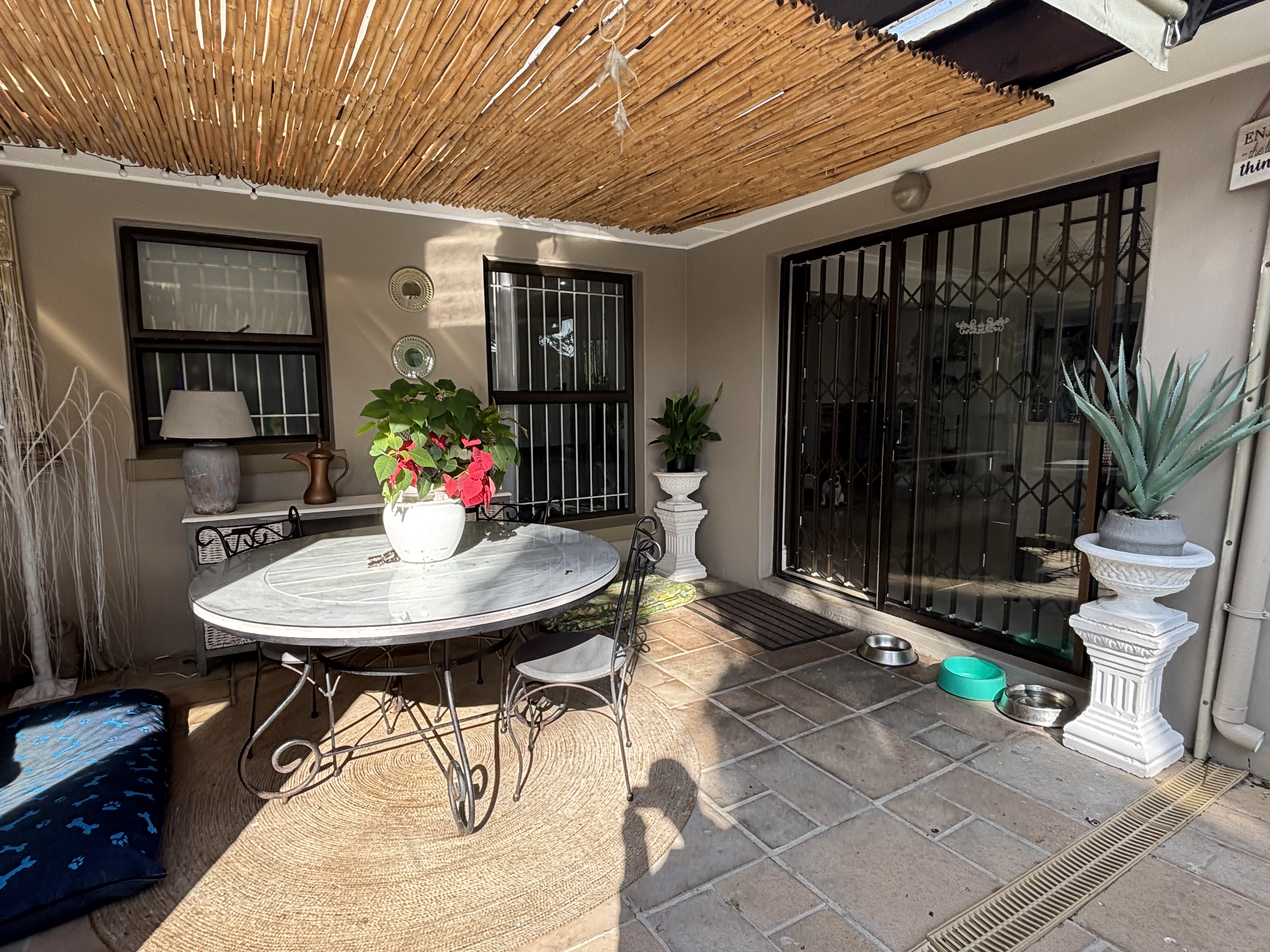 450m² Charming 4-Bedroom Family Home for Sale in West Beach!