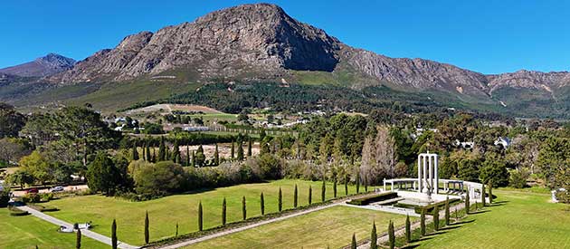 Discover Franschhoek: Luxury Property Investment in South Africa’s Food and Wine Capital